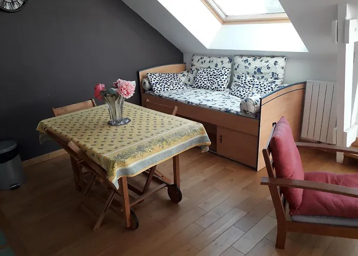 Appartement Vue Mer Avec Piscine Interieure
