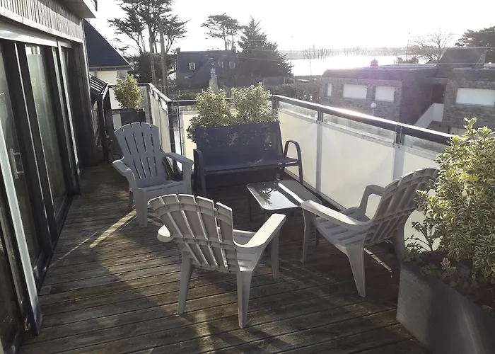 Appartement Vue Mer Avec Piscine Interieure